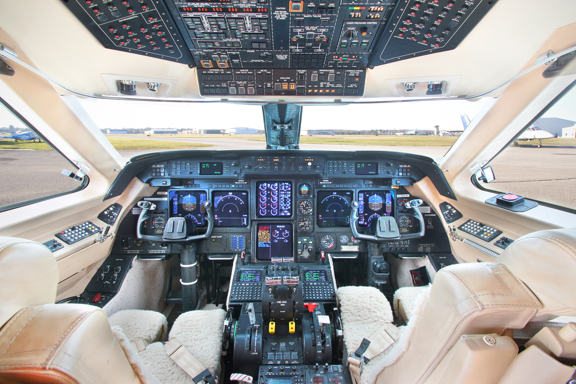 L - L International - Gulfstream GIVSP.